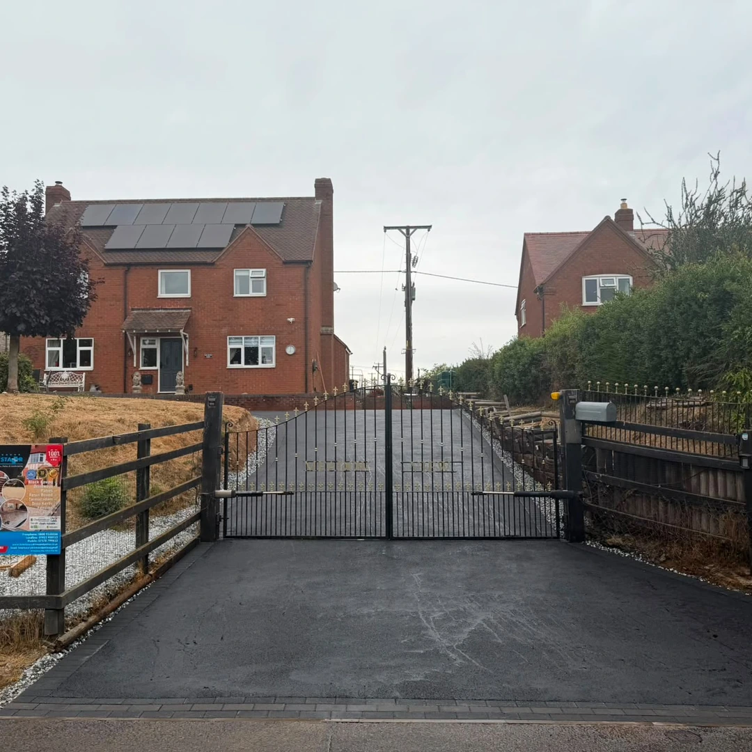 Driveway & Patio project by 5 Star Luxury Drives, Patios & Landscaping in Telford
